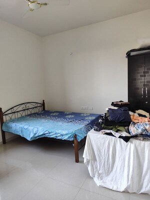 Bedroom in 2 BHK Apartment at Sonde Karla – for Rent