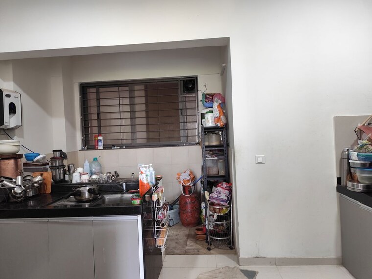Kitchen, sonde karla 2 Bedroom 751 Sq.Ft. Apartment In Sonde Karla Pune 10538050