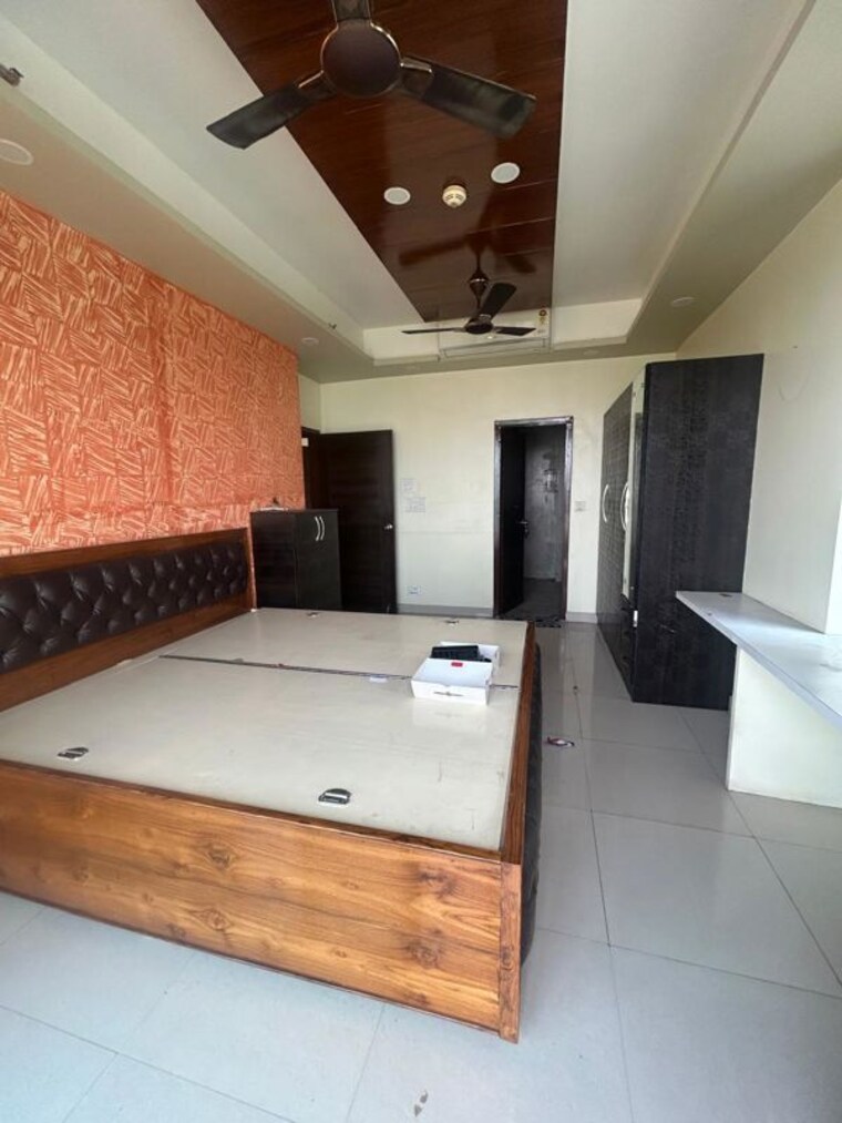 Kitchen, tgb-meghdutam 4 Bedroom 3300 Sq.Ft. Apartment In Sector 50 Noida 10538052