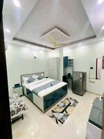 1 Rk  490 Sq.Ft. Builder Floor in Sant Nagar