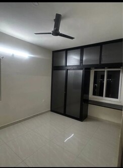3 BHK + Store Room Apartment For Rent in Hallmark Skyrena