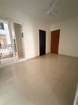 Room in 2 BHK Apartment at Aura Homes, Patiala Road – for Rent