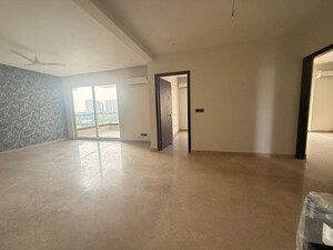 Room in 2 BHK Apartment at Aura Homes, Patiala Road – for Rent