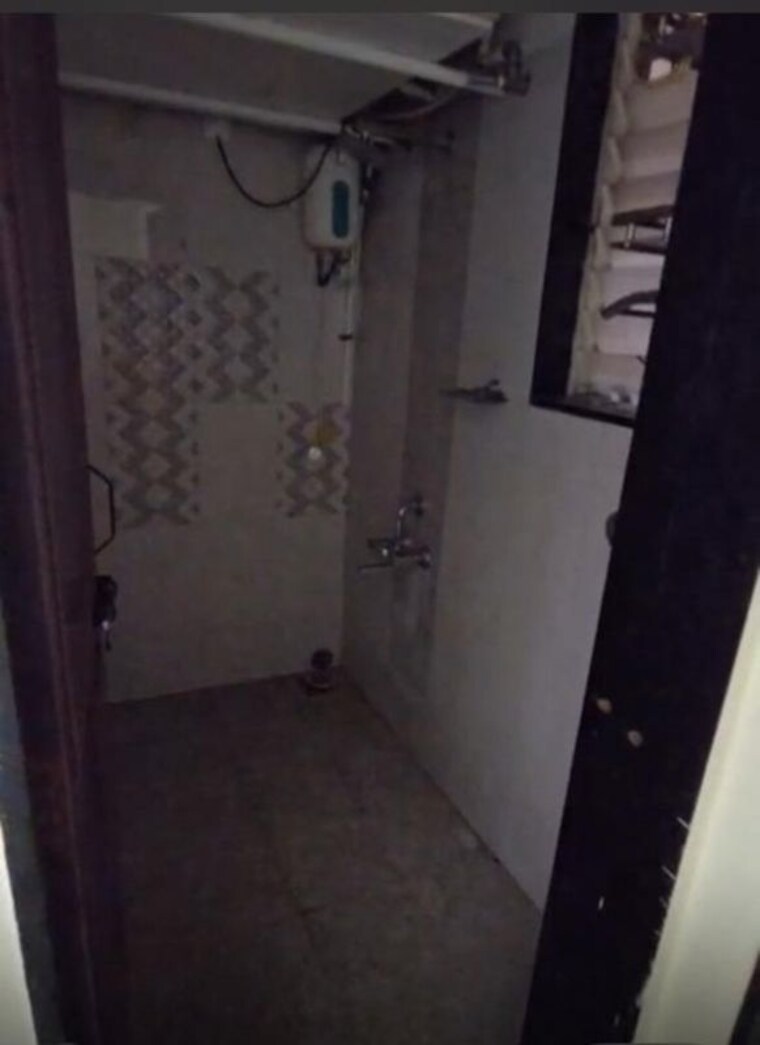 Bathroom, sector 11 4 Bedroom 1350 Sq.Ft. Independent House In Sector 11 Panchkula 10538133