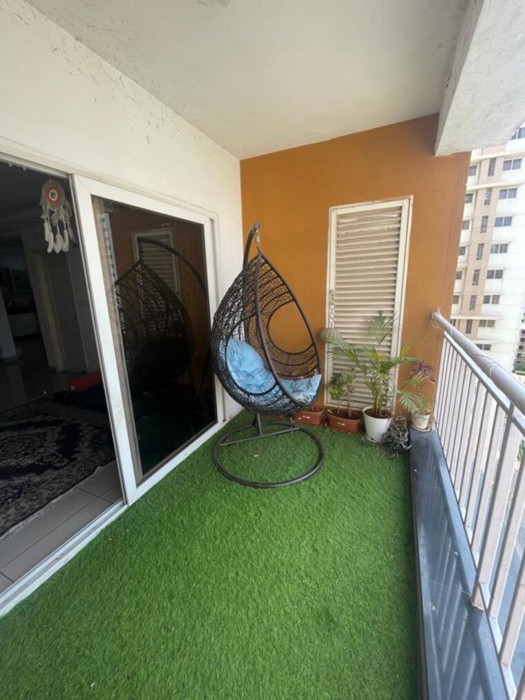 Balcony, aparna-sarovar 3 Bedroom 1800 Sq.Ft. Apartment In Nallagandla Hyderabad 10538146