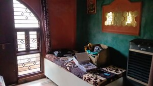Bedroom in 3 BHK Builder Floor at Sector 21 – for Rent