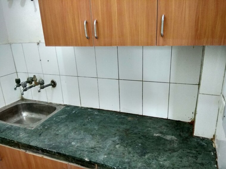 undefined, rwa-apartments-sector-37 1.5 Bedroom 300 Sq.Mt. Villa In Sector 37 Noida 10538178