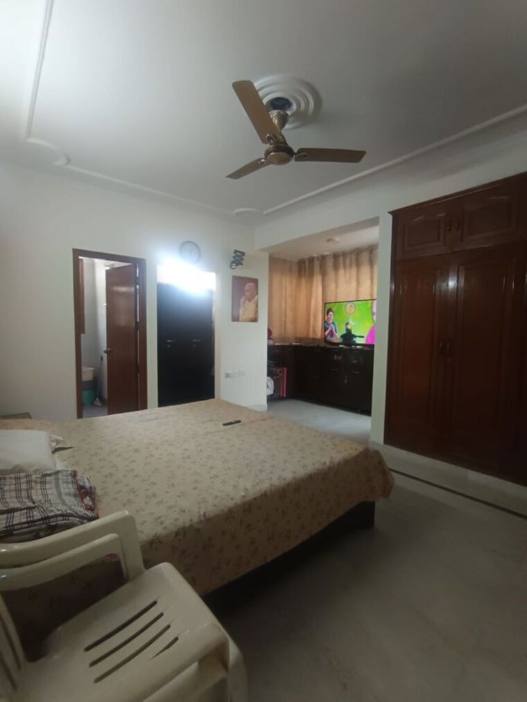Bedroom, chattarpur 3 Bedroom 1250 Sq.Ft. Builder Floor In Chattarpur Delhi 10538212