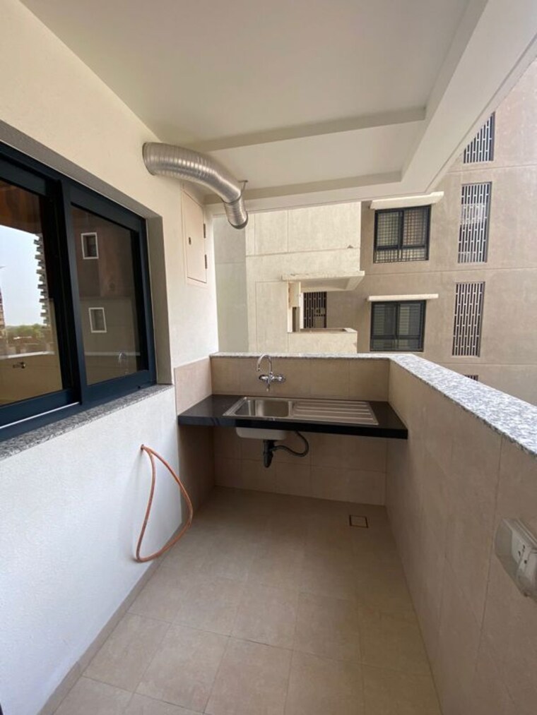 Kitchen, sobha-city-gurgaon 4 Bedroom 2443 Sq.Ft. Apartment In Sector 108 Gurgaon 10538217