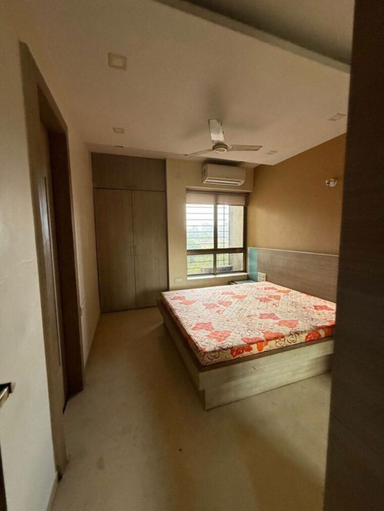 Bedroom, siddhachal-apartment-8 3 Bedroom 1100 Sq.Ft. Apartment In Vasant Vihar Thane 10538244