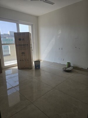 Parking in 3 BHK Apartment at Maya Green Lotus Utsav, International Airport Road – for Sale