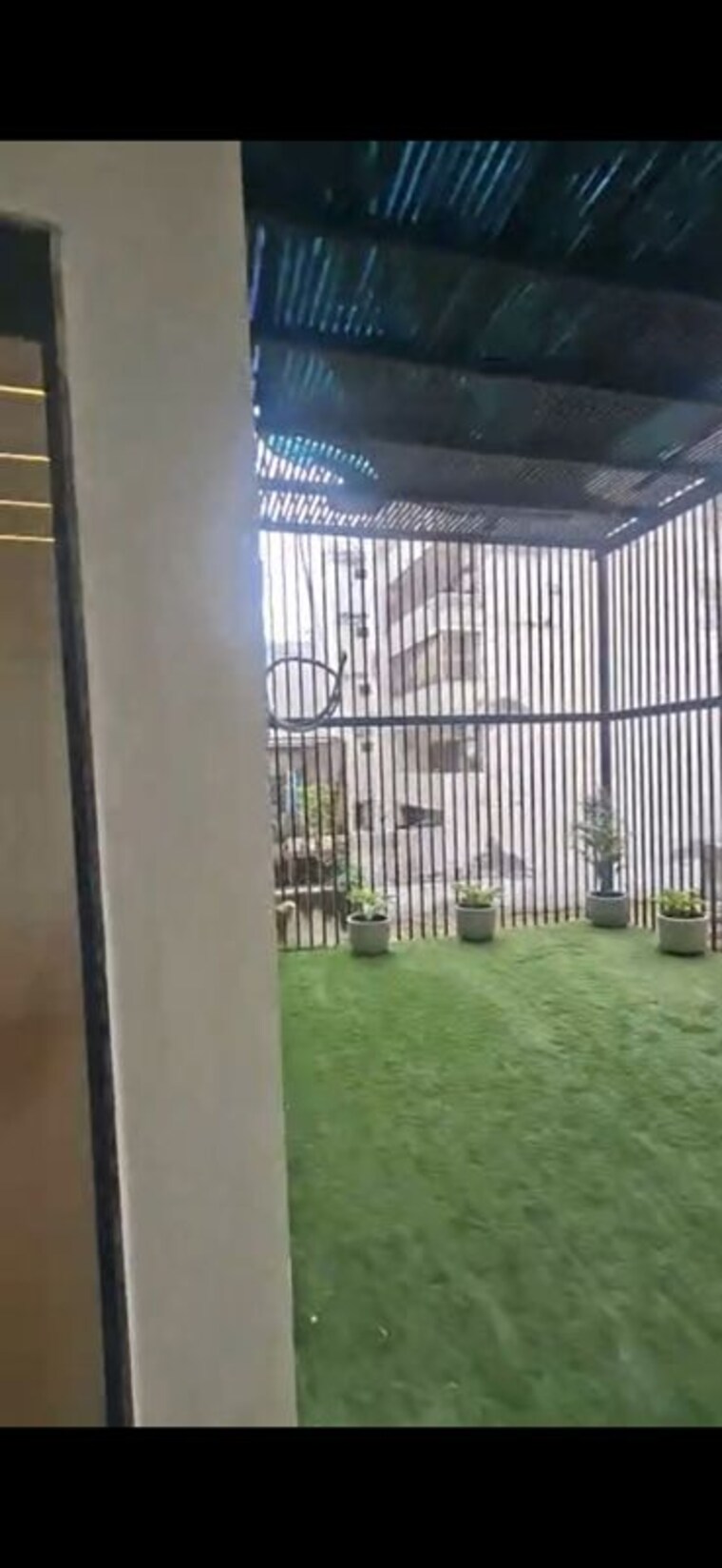 Balcony, parklands 3 Bedroom 2250 Sq.Ft. Builder Floor In Sector 85 Faridabad 10538316