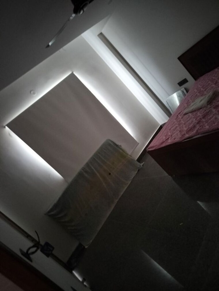 undefined, unitech-uniworld-resorts-the-residences 3 Bedroom 2000 Sq.Ft. Builder Floor In Sector 33 Gurgaon 10538309