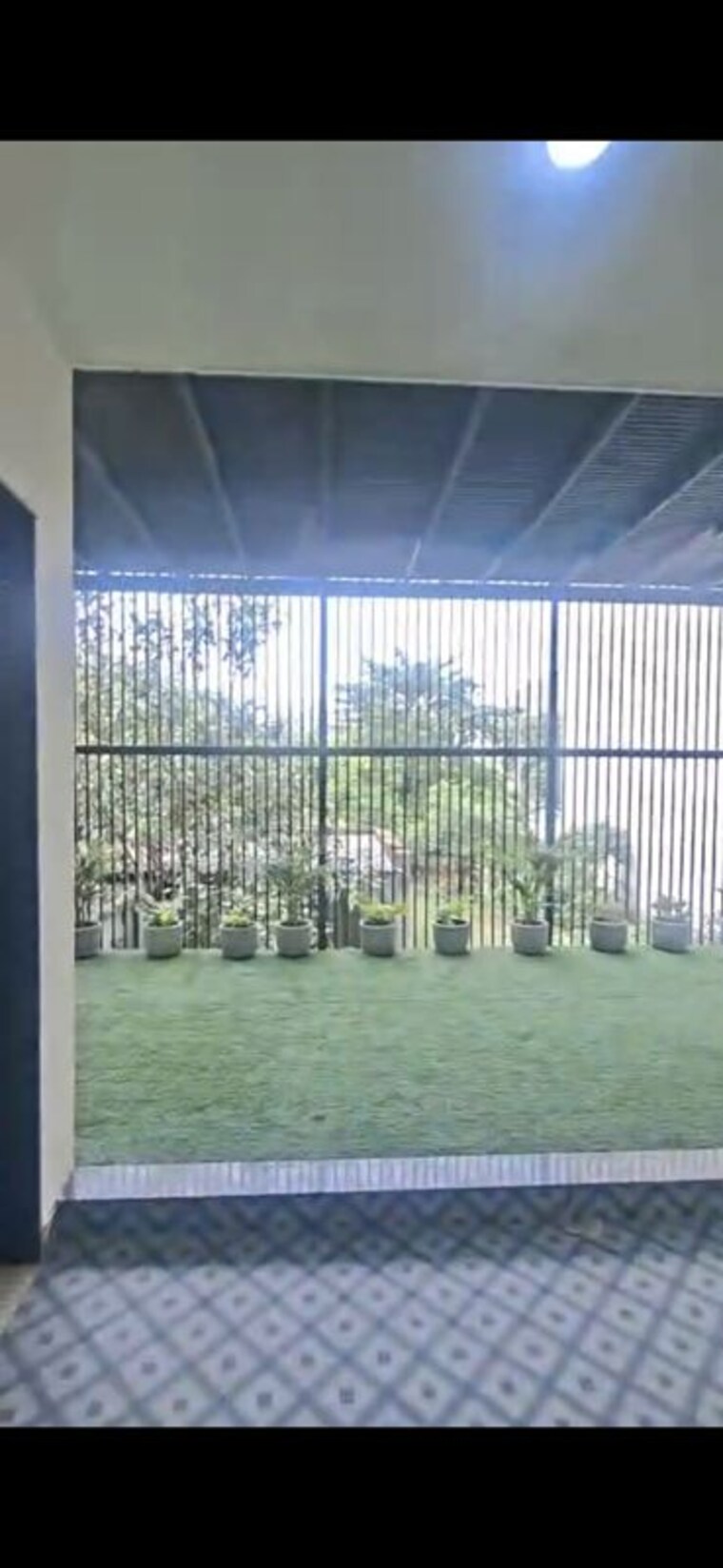 Balcony, parklands 3 Bedroom 2250 Sq.Ft. Builder Floor In Sector 85 Faridabad 10538333