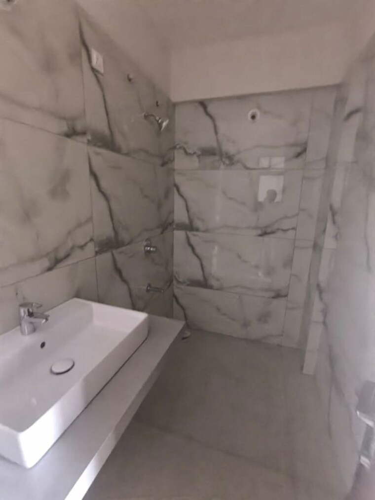 Bathroom, austin-one 4 Bedroom 1750 Sq.Ft. Apartment In Pimple Saudagar Pune 10538332