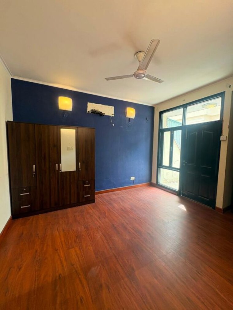 Room, ardee-city 3 Bedroom 1880 Sq.Ft. Builder Floor In Sector 52 Gurgaon 10538384