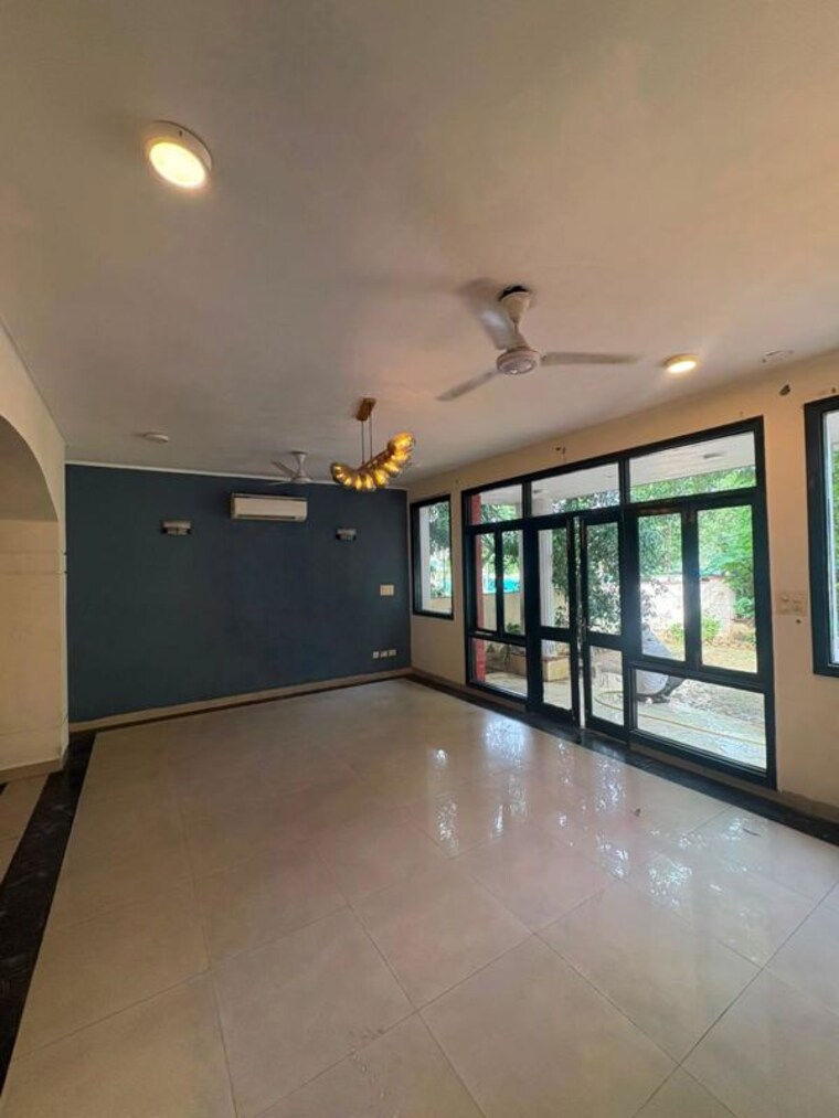Room, ardee-city 3 Bedroom 1880 Sq.Ft. Builder Floor In Sector 52 Gurgaon 10538384