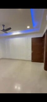 4 BHK + Prayer Room,Servant Room,Study Room,Extra Room,Basement,Store Room 3150 Sq.Ft. Builder Floor in Friends Colony