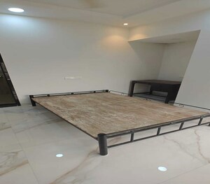 1 BHK Apartment For Rent in Dadar East