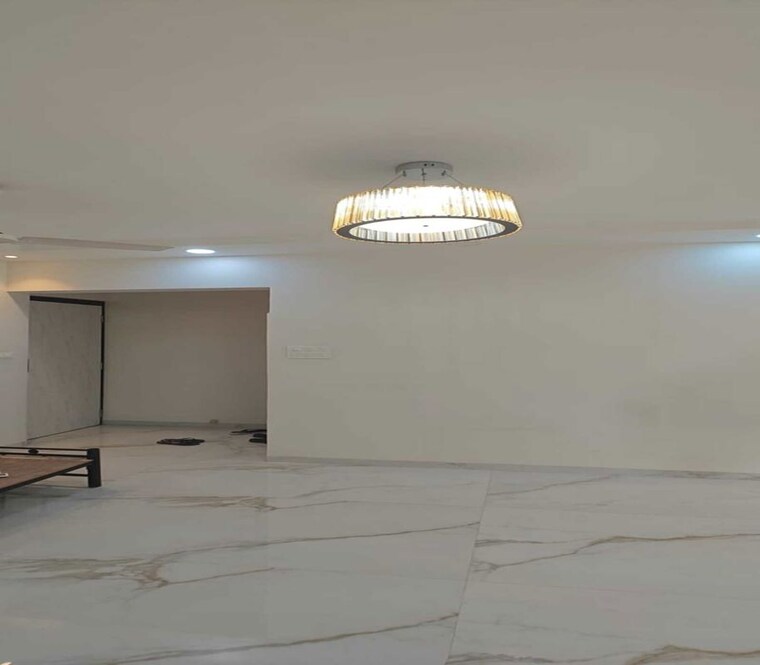 Room, dadar east 1 Bedroom 530 Sq.Ft. Apartment In Dadar East Mumbai 10538402