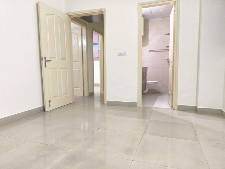 Room, ansal-plaza-sector-23 3 Bedroom 1550 Sq.Ft. Builder Floor In Sector 23 Gurgaon 10538255