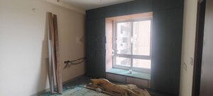 Room in 3 BHK Apartment at Aurobindo The Regent, Kondapur – for Rent