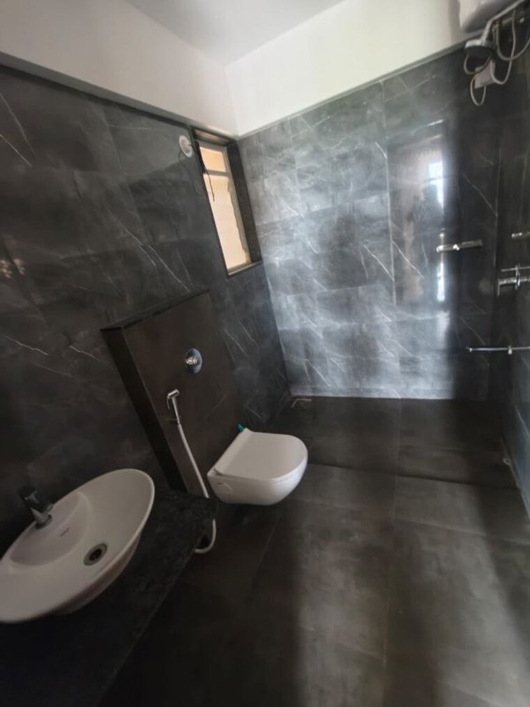Bathroom, srk-herambh 2 Bedroom 1050 Sq.Ft. Apartment In Pashan Sus Road Pune 10538418