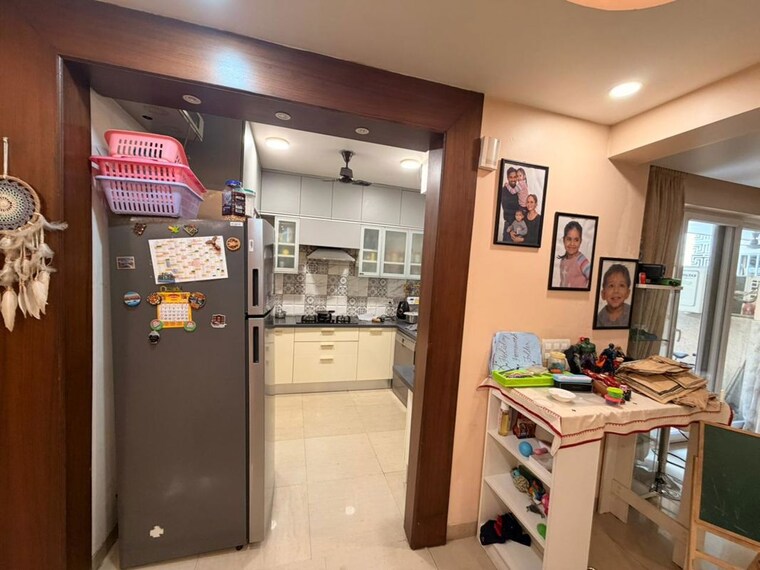 undefined, ss-mayfield-gardens 3 Bedroom 1850 Sq.Ft. Builder Floor In Sector 51 Gurgaon 10538417