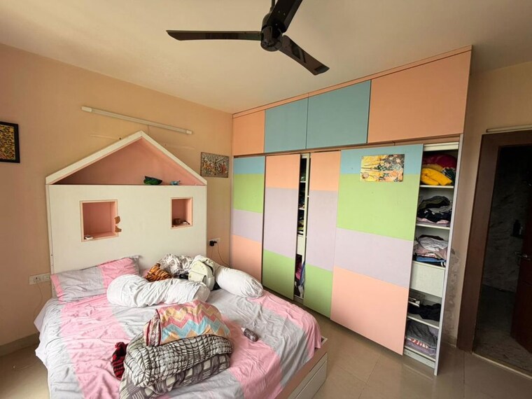 Bedroom, ss-mayfield-gardens 3 Bedroom 1850 Sq.Ft. Builder Floor In Sector 51 Gurgaon 10538417