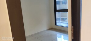 Room in 2 BHK Apartment at Chandak 34 Park Estate, Goregaon West – for Rent