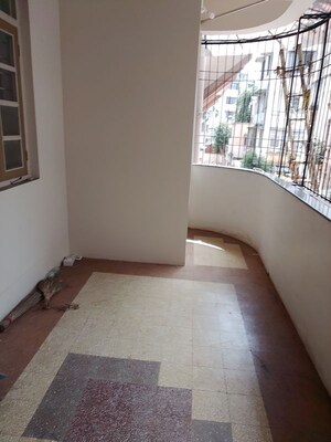  Apartment For Rent in Thackers Apartments, Camp