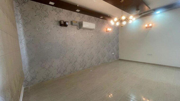 Room, dwarka-complex 4 Bedroom 3150 Sq.Ft. Builder Floor In Sector 16 Faridabad 10538432