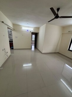 2 BHK Apartment For Rent in Vanashree Apartment