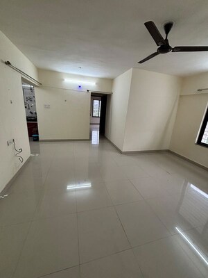2 BHK Apartment For Rent in Vanashree Apartment, Hadapsar