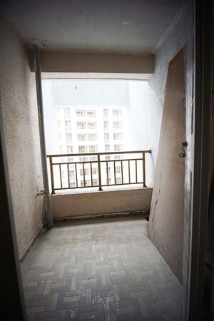 Building Lobby in 3 BHK Apartment at Silver Gardenia, Moshi – for Sale