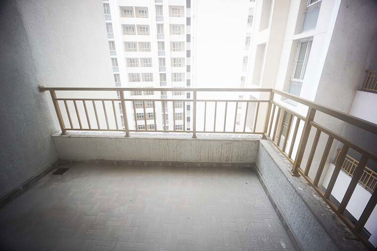 Balcony, silver-gardenia 3 Bedroom 1002 Sq.Ft. Apartment In Moshi Pune 10538434