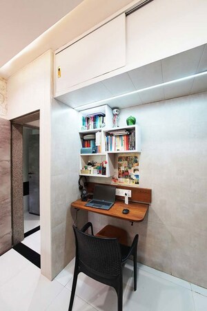 Furnished Amenities in 3 BHK Apartment at Navrangpura – for Sale