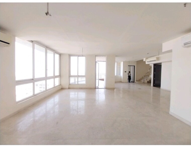 Room, indiabulls-enigma 4 Bedroom 3400 Sq.Ft. Apartment In Sector 110 Gurgaon 10538443