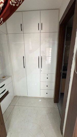 Bathroom in 3 BHK Apartment at Omaxe The Palace, Gomti Nagar – for Rent