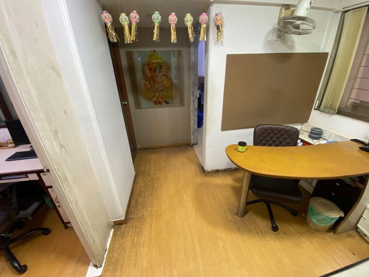 Entrance, dadar east Commercial Office Space 550 Sq.Ft. In Dadar East Mumbai 10538486