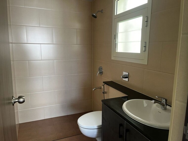 Bathroom, sjr-palazza-city 2.5 Bedroom 1300 Sq.Ft. Apartment In Sarjapur Road Bangalore 10538480