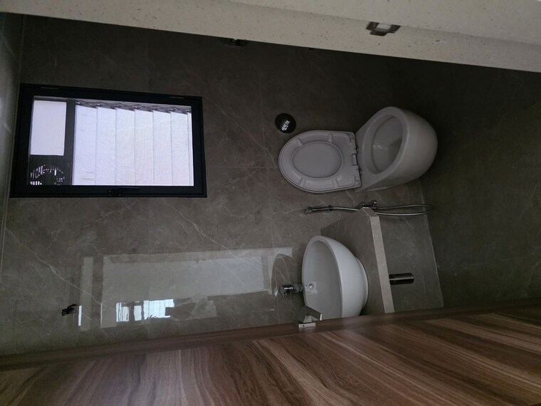 Bathroom, rushi-the-kollage 2 Bedroom 1000 Sq.Ft. Apartment In Andheri East Mumbai 10538489