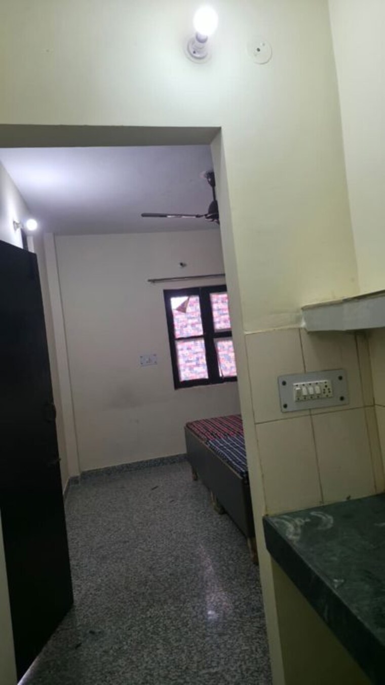 Kitchen, badshahpur 1 RK 450 Sq.Ft. Independent House In Badshahpur Gurgaon 10538511