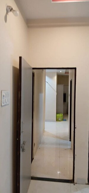 2 BHK Apartment – Entrance View at Manewada - for Rent