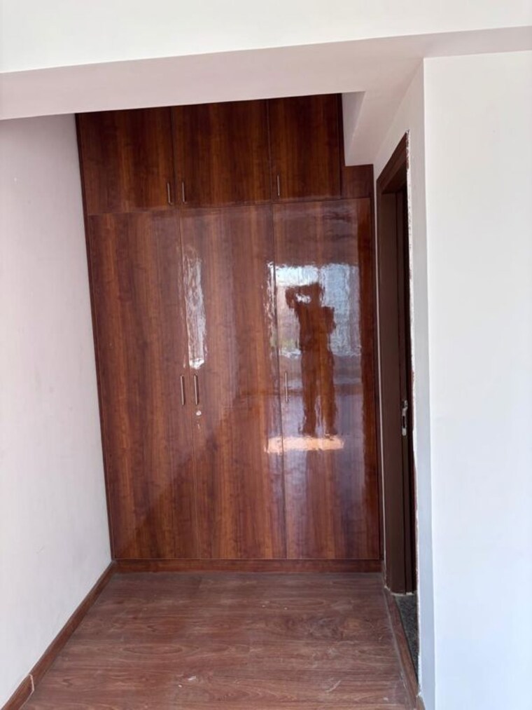 Room, godrej-air-sector-85 3 Bedroom 1829 Sq.Ft. Apartment In Sector 85 Gurgaon 10538542
