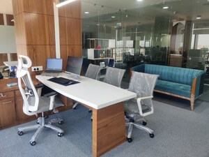  Office Space For Rent in Sun Westbank, Navrangpura