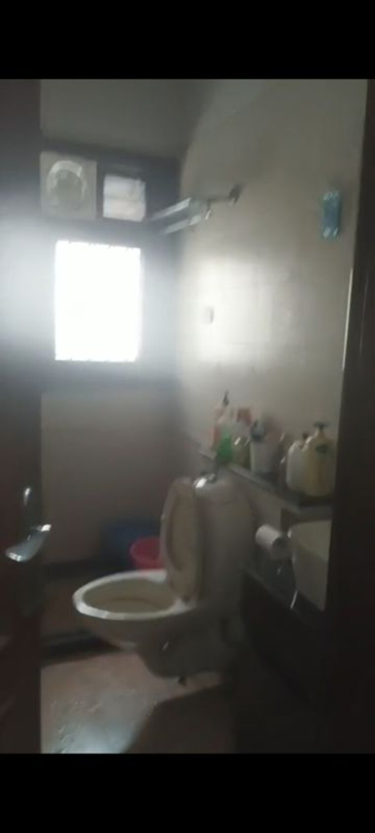 Bathroom, east of kailash 4 Bedroom 450 Sq.Ft. Builder Floor In East Of Kailash Delhi 10538600