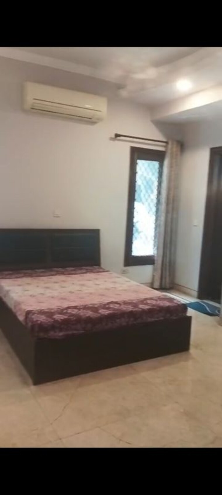Bedroom, east of kailash 4 Bedroom 450 Sq.Ft. Builder Floor In East Of Kailash Delhi 10538600