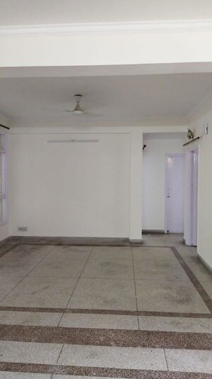 Bathroom in 3 BHK Builder Floor at Palam Vihar Residents Association, Palam Vihar – for Rent
