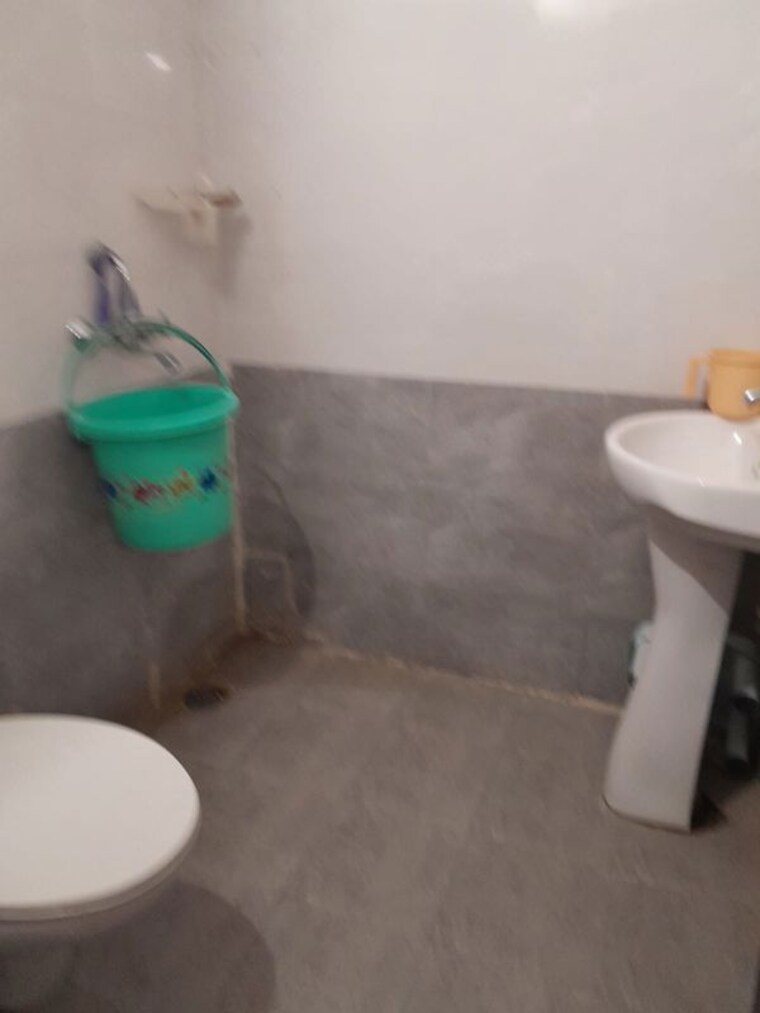 Bathroom, highland-park-chandigarh 2 Bedroom 1250 Sq.Ft. Apartment In Bhabat Zirakpur 10538611